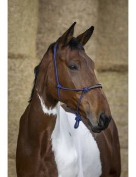 cabezada de cuadra caballo etologica de cuerda con nudos y muserola cuero norton
