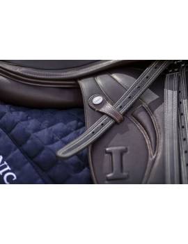 detalles logo montura salto equitación con puentes intercambiables ikonic elite marrón logo personalizable