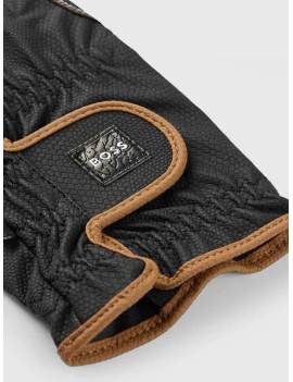 detalles guantes equitación negros boss equestrian con borde marrón