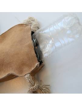 interior juguete para caballo con botella cuadra kentycky horsewear pony
