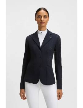 americana de concurso mujer boss modelo alina