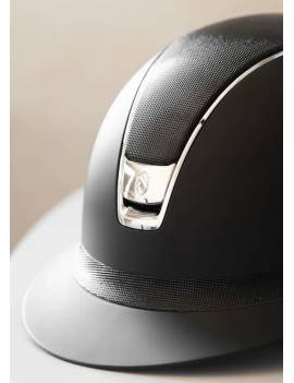 visto de cerca casco equitación visera ancha con efecto brillantes samshield miss shield shimmer